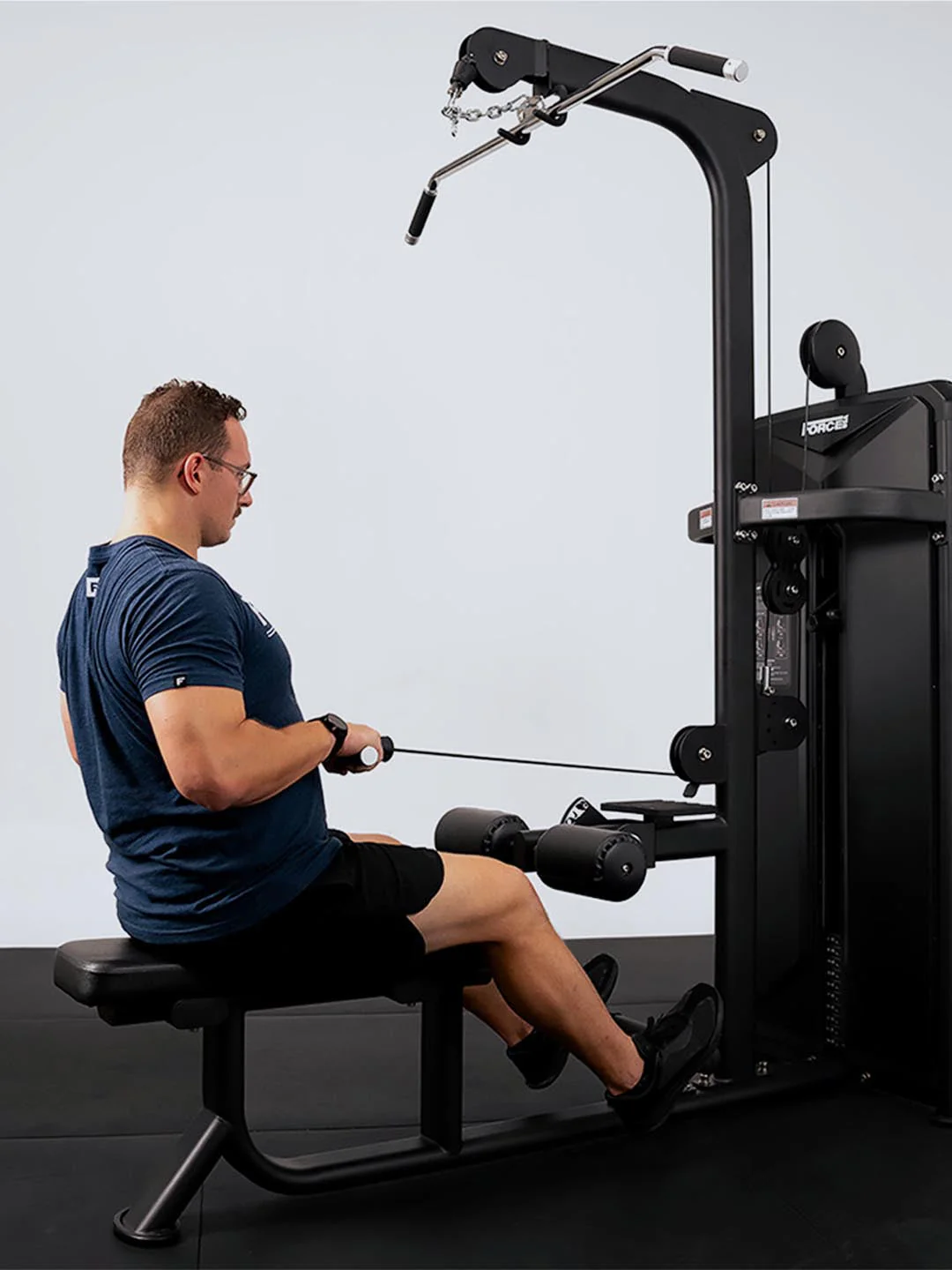 Solitude Lat Pulldown / Seated Row Machine - Image 15