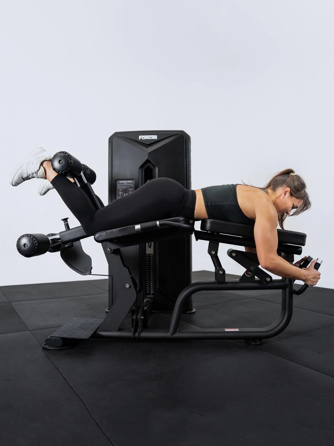 Solitude Leg Extension / Leg Curl Machine - Image 10