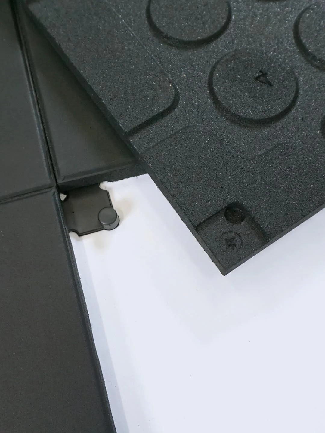 VersaFit™ Gapless Rubber Floor Tiles - Image 12